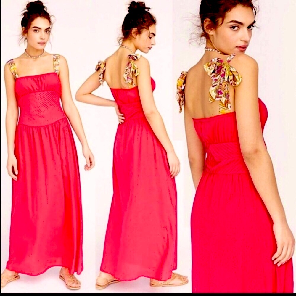 Elegant Pink Maxi Dress